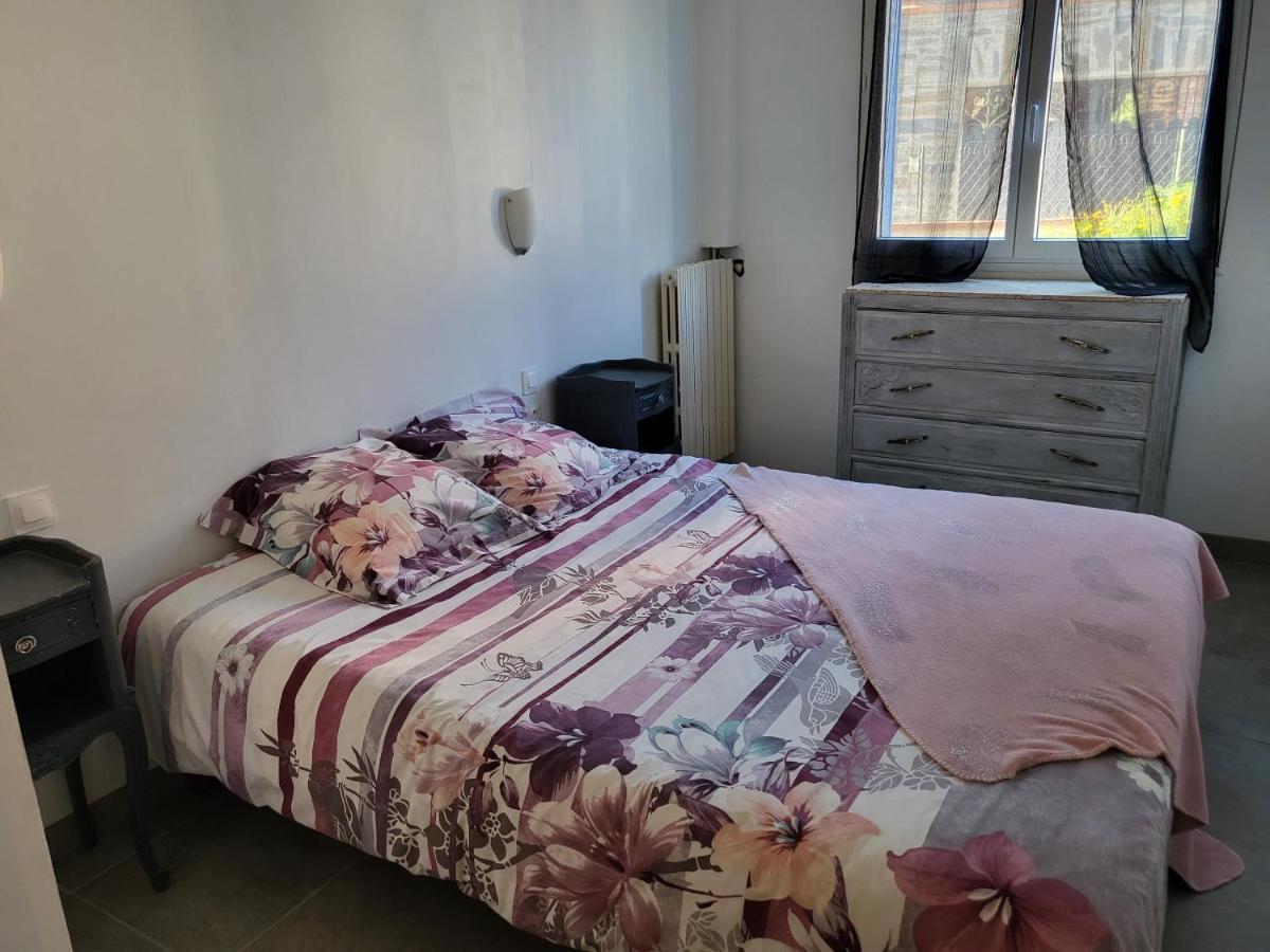 Clementine Apartment กูลิอูร์ ภายนอก รูปภาพ